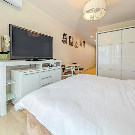 شقة Kepa Mieszczanska By Bookinghost